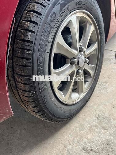Hyundai Grand i10 2015, xe đẹp đủ đồ chơi
