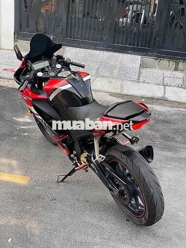 R15 V3