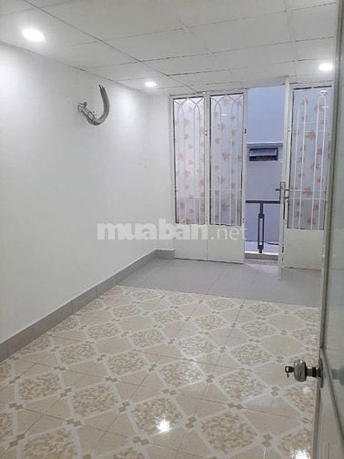 Cho thuê nhà nguyên căn hẻm Trần Đình Xu, P.Nguyễn Cư Trinh, quận 1