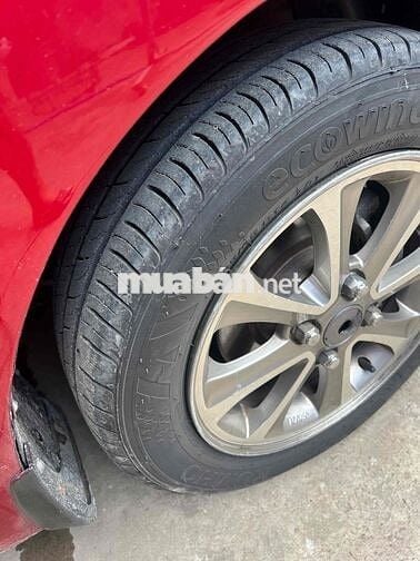 Hyundai Grand i10 2015, xe đẹp đủ đồ chơi