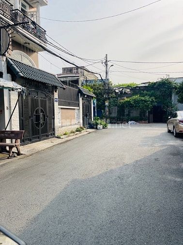 BÁN NHÀ NGAN BỀ THẾ 6M ĐƯỜNG NHỰA THÔNG RA NGAY BỐN XÃ CHỈNH 5.1 TỶ 