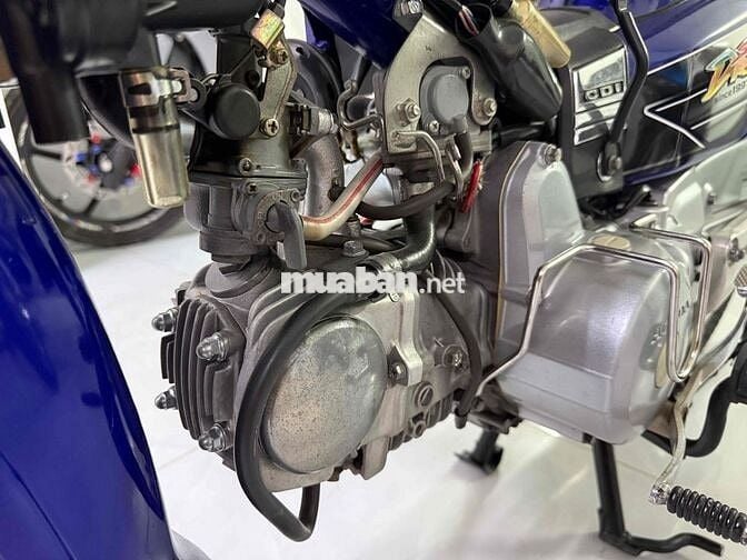 Honda Dream dọn keng ngay chủ ký giấy