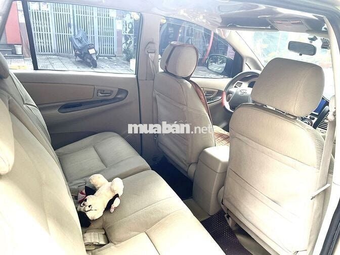 Toyota Innova 2016 2.0E xe gia đình Zin chính chủ