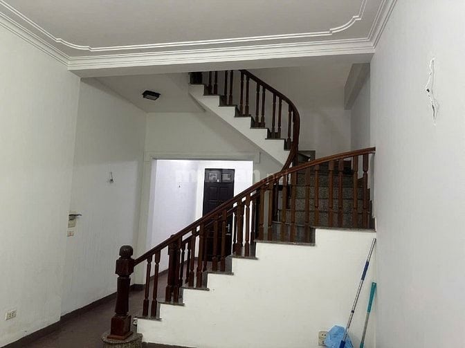 Chính Chủ bán liền kề trong khu ĐTM Đại Kim-Định Công, giá tốt trường.