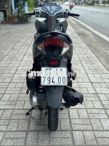 Click 125 đời 2013 máy zin êm ấm