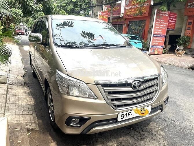 Toyota Innova 2016 2.0E xe gia đình Zin chính chủ