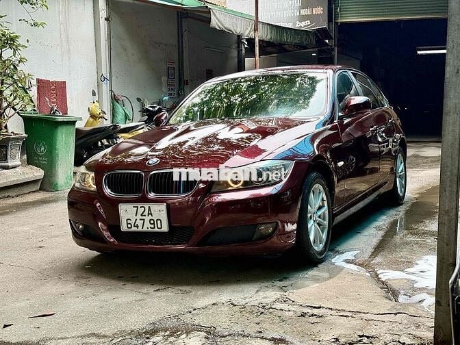 BMW 3 Series 2009 320i - nâu đỏ