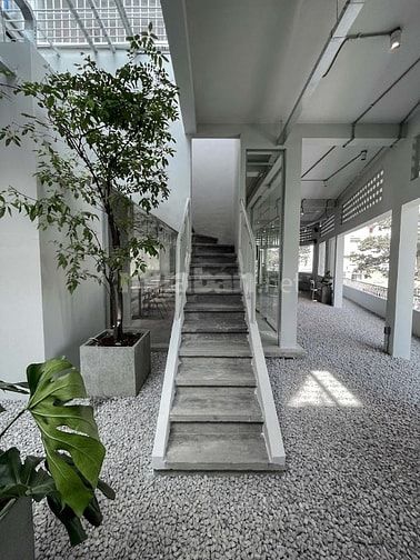 GÓC 2 MẶT TIỀN CF THƯƠNG HIỆU 122-124 CHÂU VĂN LIÊM QUẬN 5 