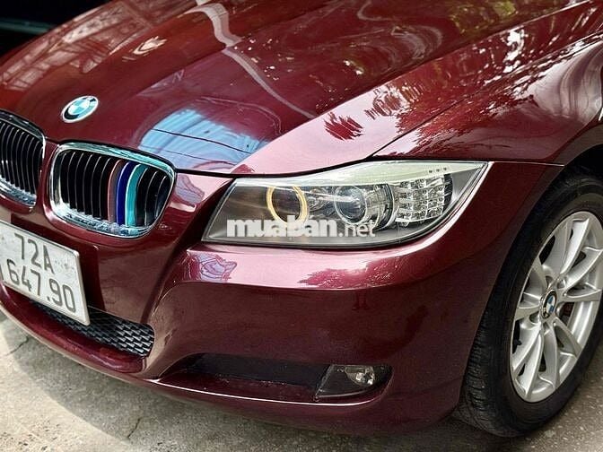 BMW 3 Series 2009 320i - nâu đỏ