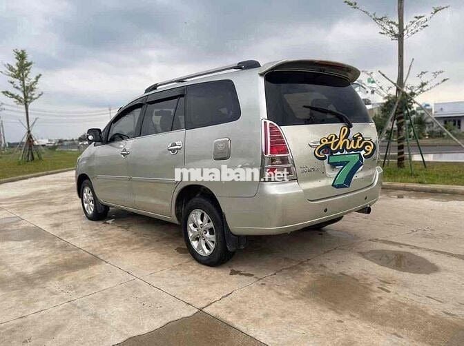 Toyota Innova 2007 G - 185000 km