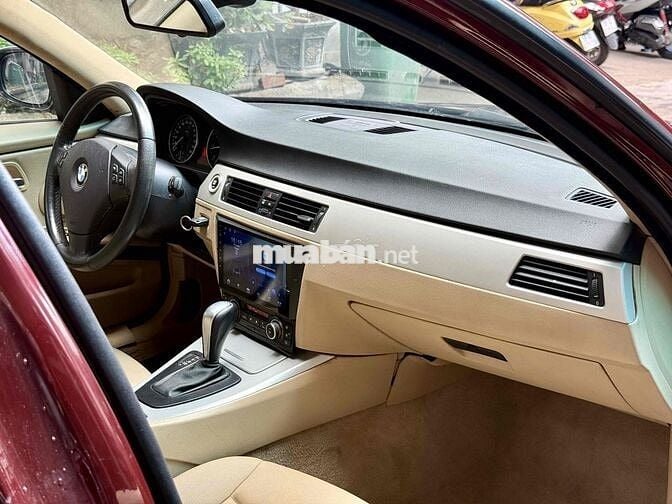 BMW 3 Series 2009 320i - nâu đỏ