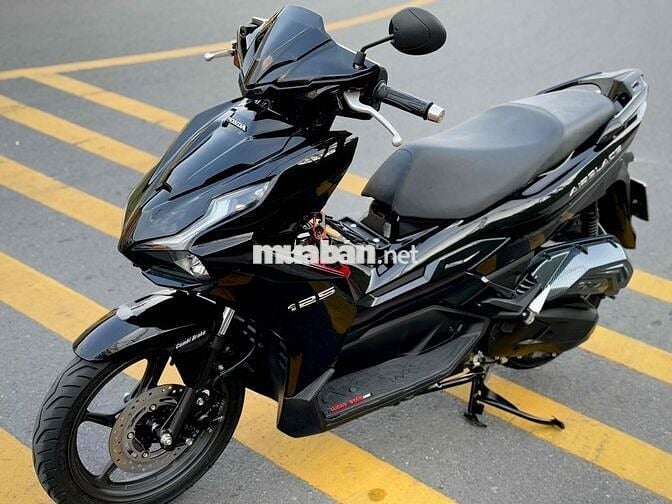 Airblade 125 4Val mẫu 2023 máy êm zin100% mới99%