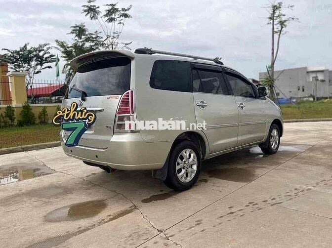 Toyota Innova 2007 G - 185000 km