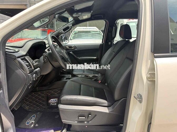Ford Everest 2022 Titanium 2.0L AT 4x2 - 11000 km