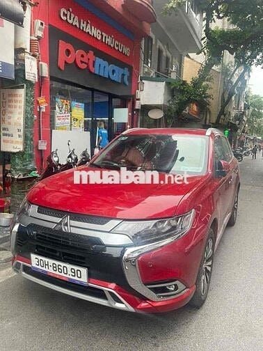 Mitsubishi Outlander 2022 2.0 CVT Premium bán gấp
