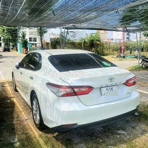 Xe camry chính chủ 2021 2.0G - 28000 km