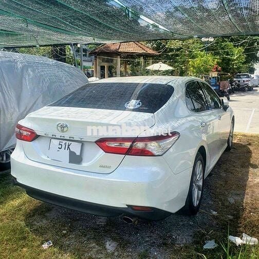 Xe camry chính chủ 2021 2.0G - 28000 km