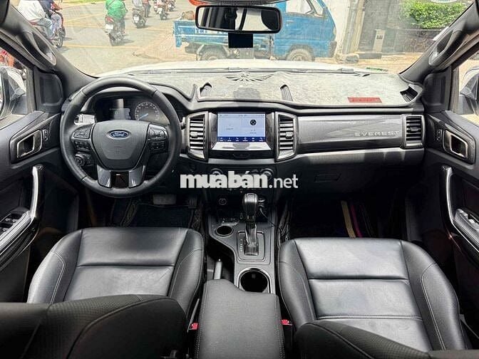 Ford Everest 2022 Titanium 2.0L AT 4x2 - 11000 km