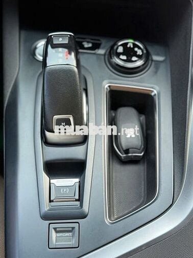 Peugeot 5008 2022 GT 1.6 AT - 43000 km