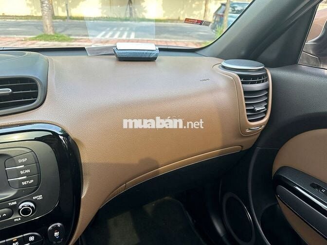 Kia Soul 2014 2.0 AT - 78999 km