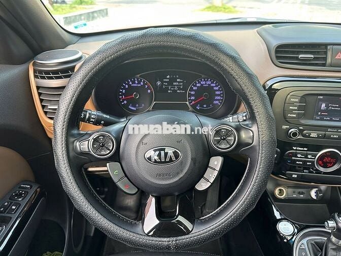 Kia Soul 2014 2.0 AT - 78999 km