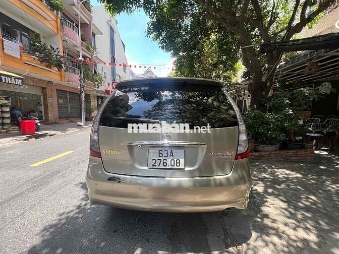 Mitsubishi Grandis 2008 2.4 AT fom moi - 123456 km