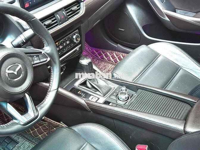 Mazda 6 2017 2.0L Premium - 96000 km