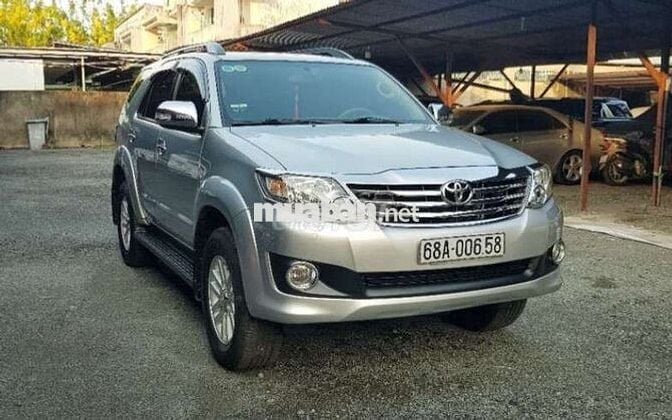 Fortuner MT máy dầu xe một chủ sản xuất 2012