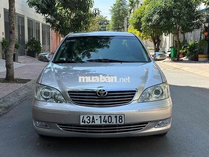 Toyota Camry 2003 2.4G MT nội thất nỉ zin