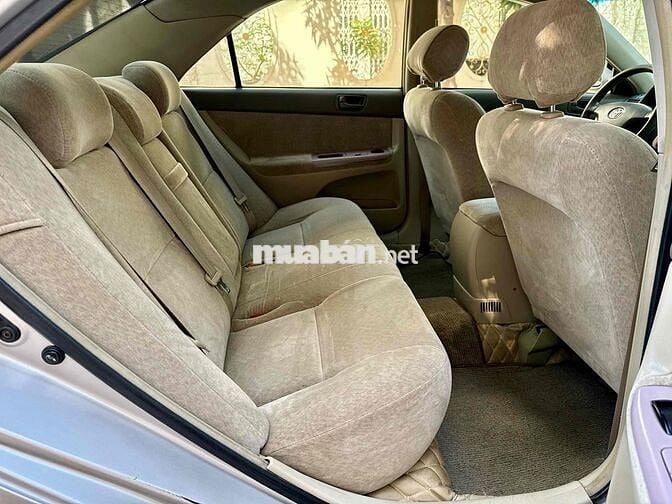 Toyota Camry 2003 2.4G MT nội thất nỉ zin