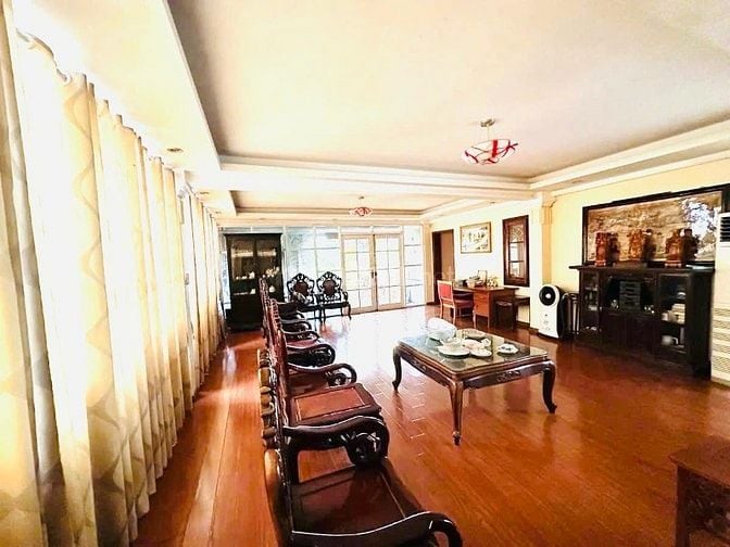 Bán nhà phố Láng Hạ 125m2 -  MT 10m, vỉa hè, ô tô tránh, kinh doanh