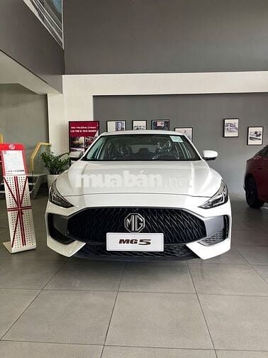 MG MG5 2024