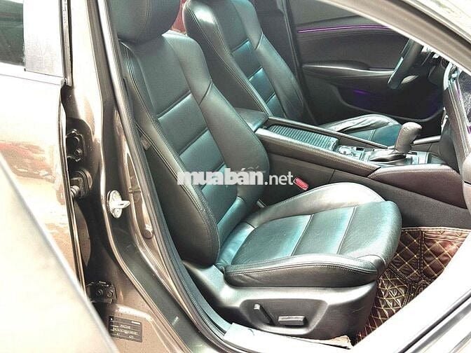 Mazda 6 2017 2.0L Premium - 96000 km