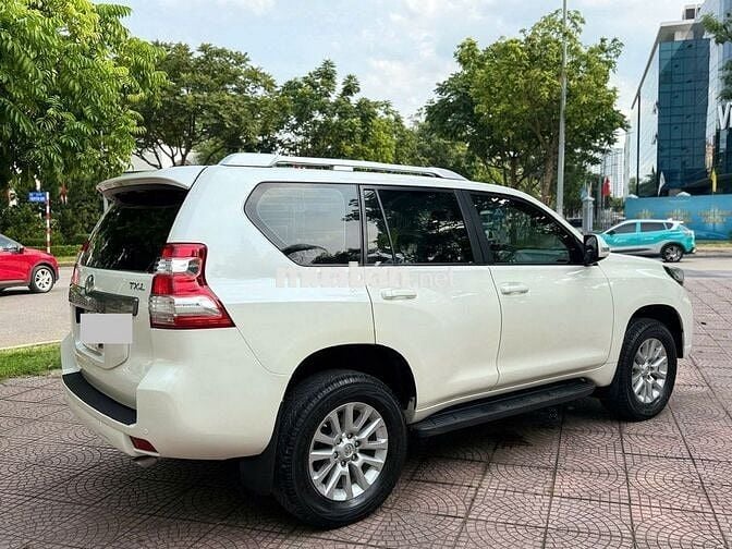 Toyota Prado 2016 TXL 2.7L - 120000 km