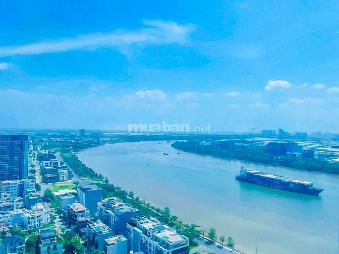 Bán Căn hộ tại Diamond Island tầng cao view sông gồm 3 phòng ngủ 120m2