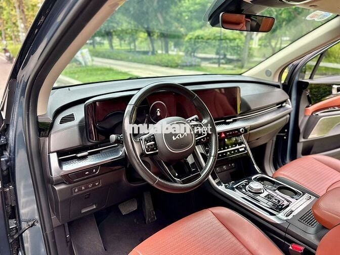 Kia Carnival 2022 3.5G Signature 7 chỗ - 48000 km