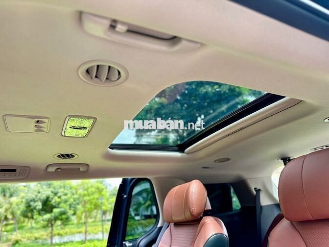 Kia Carnival 2022 3.5G Signature 7 chỗ - 48000 km
