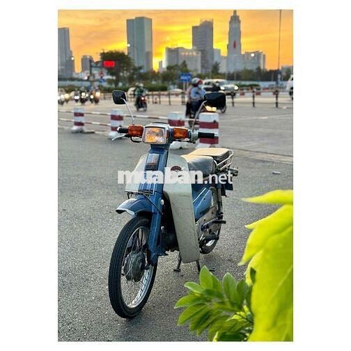 Honda Super Cub 82/70cc xe nguyên bản