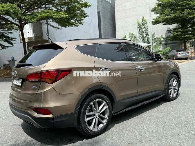 Hyundai Santa Fe 2017 2.2L full dầu xe đẹp zin êm