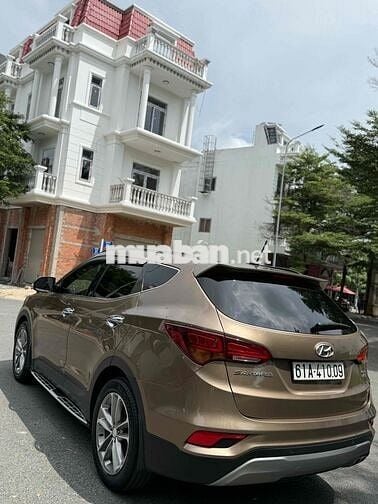Hyundai Santa Fe 2017 2.2L full dầu xe đẹp zin êm