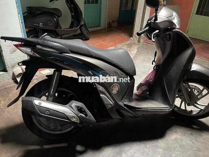 mình muốn đổi xe mới nên bán xe cũ mình rẻ lại