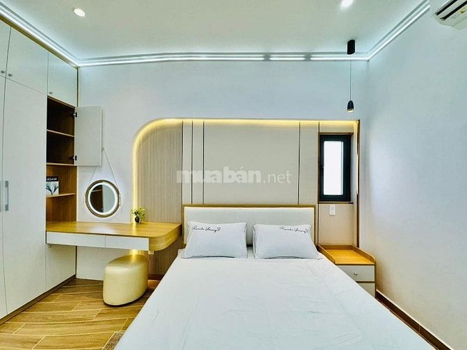 Bán gấp nhà 2 lầu Ngay Phố Ẩm Thực Phan Xích, P5, Phú Nhuận. Giá 2Tỷ45