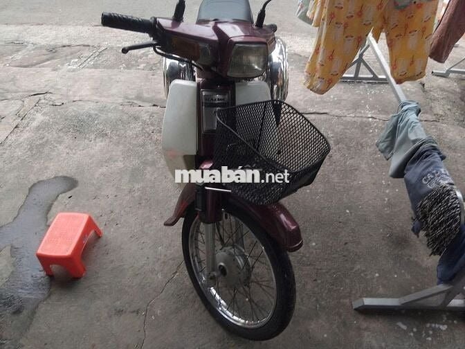 Xe ba bánh có số lùi làm Kiến Tường