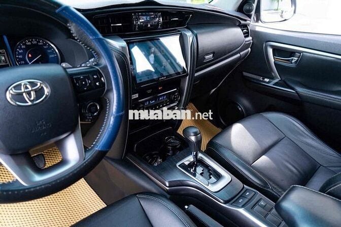 Toyota Fortuner 2022 2.4 4x2 AT - 55000 km