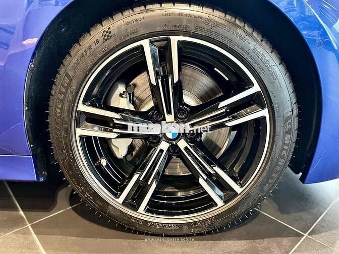 BMW 330i Msport 2025 - Ưu đãi 50% LPTB
