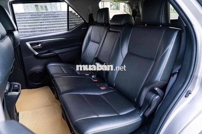Toyota Fortuner 2022 2.4 4x2 AT - 55000 km