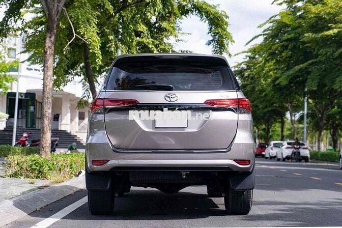 Toyota Fortuner 2022 2.4 4x2 AT - 55000 km