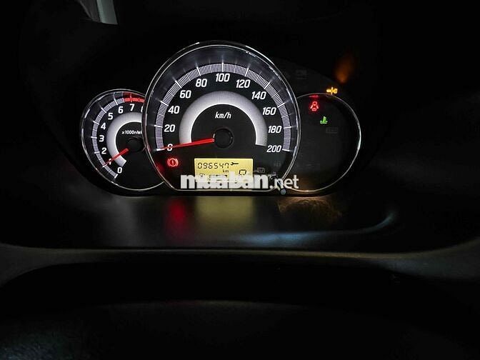 Mitsubishi Mirage 2017 1.2 CVT - 960000 km