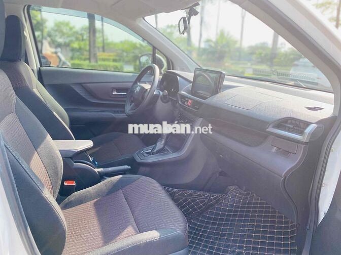 Toyota Avanza Premio 2024 - 12000 km