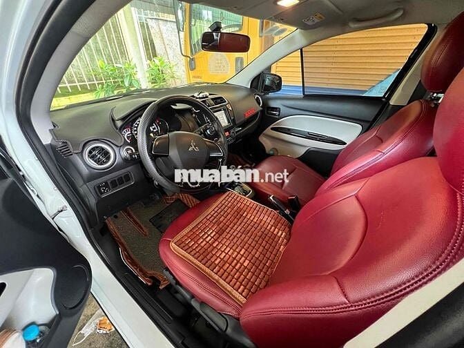 Mitsubishi Mirage 2017 1.2 CVT - 960000 km